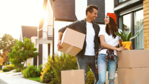 Moving Yourself Vs Hiring Movers